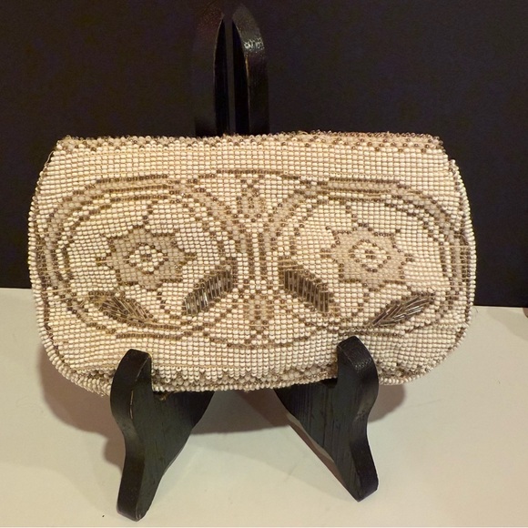 Vintage Beaded Belt Loop Bag Clutch Made in Czechoslovakia Ivory Cream - Picture 1 of 8